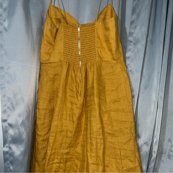 Reformation dress - Picture 4 of 7